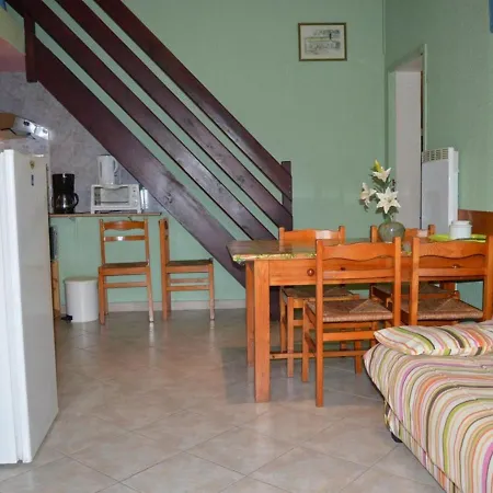 Holiday home Maison Avec Jardin, Veranda, Parking, Proche Port Et - 6 Pers. A Saint-cyprien - Fr-1-225d-177