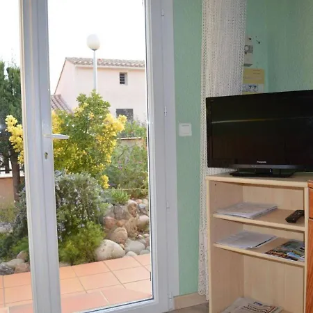 Maison Avec Jardin, Veranda, Parking, Proche Port Et - 6 Pers. A Saint-cyprien - Fr-1-225d-177 *